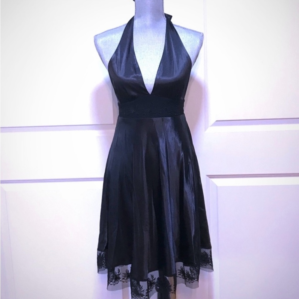 LITTLE BLACK DRESS Cocktail Halter Lace Trimmed - Picture 2 of 6